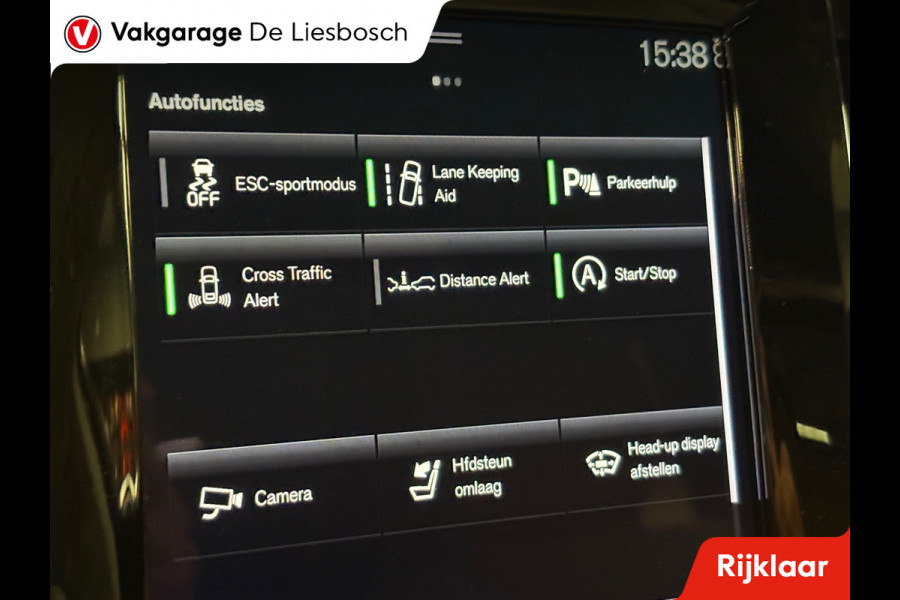 Volvo V90 Cross Country 2.0 B6 AWD Pro / Leder / Panoramadak / head-up / stoel en stuur verwarming / trekhaak