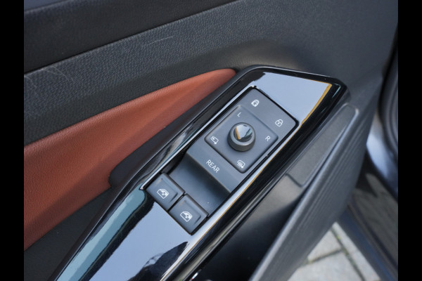 Volkswagen ID.4 First 77 kWh | SoH 92% | Adaptive Cruise | LED | Climate Control | Navigatie