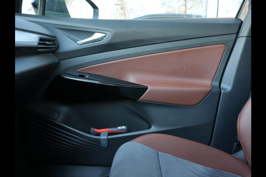 Volkswagen ID.4 First 77 kWh | SoH 92% | Adaptive Cruise | LED | Climate Control | Navigatie