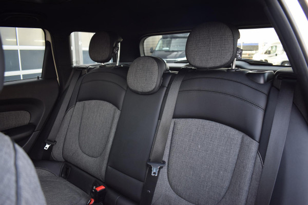 MINI Clubman 1.5 Cooper Chili | Apple CarPlay | Half Leer | Stoelverw. | LED