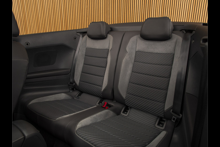 Volkswagen T-Roc Cabrio 1.5 TSI R-Line R-LINE-CAMERA-NAVI