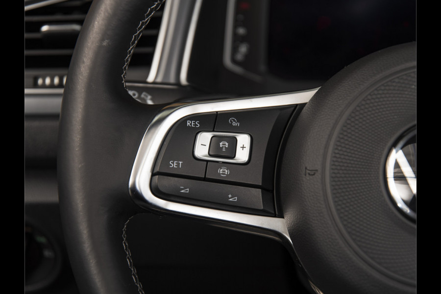 Volkswagen T-Roc Cabrio 1.5 TSI R-Line R-LINE-CAMERA-NAVI