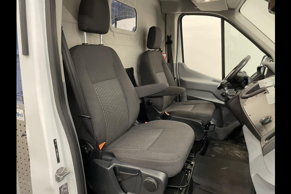 Ford Transit 350 2.0 TDCI 130pk L2H2 Trend Imperiaal + ladder Navigatie Camera Parkeersensoren Cruise Control Stoelverwarming Airco  Ingebouwde kasten Houten laadvloer