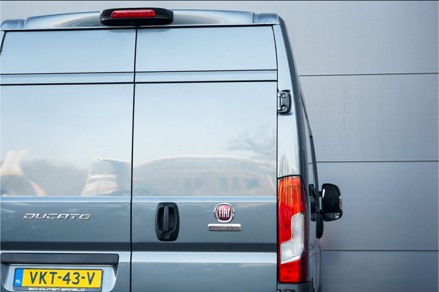 Fiat Ducato 30 2.3 MultiJet L2H2 Automaat Navi Camera