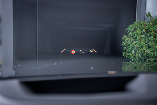 BMW X7 M60i xDrive - Panorama | Kuipstoelen | H&K | Exclusive Pakket | Elek Trekhaak