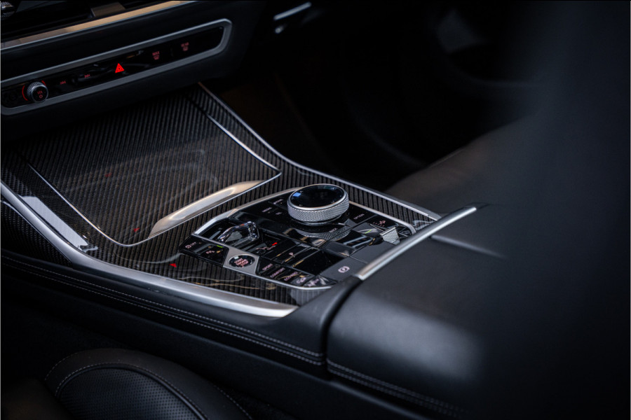 BMW X7 M60i xDrive - Panorama | Kuipstoelen | H&K | Exclusive Pakket | Elek Trekhaak
