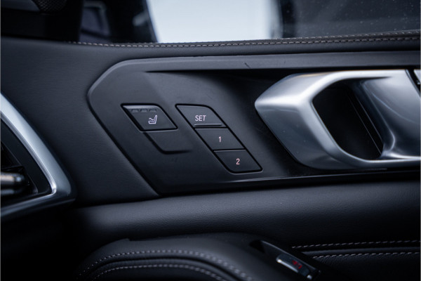 BMW X7 M60i xDrive - Panorama | Kuipstoelen | H&K | Exclusive Pakket | Elek Trekhaak