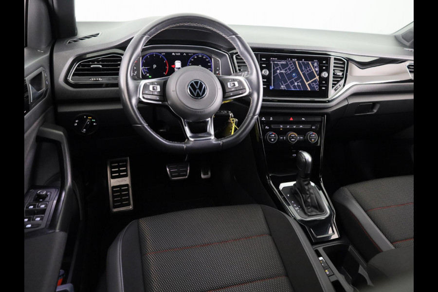 Volkswagen T-Roc 1.5 TSI Sport 150 PK | Automaat (DSG) | Black style | Camera | Digitaal dashboard | 18 Inch