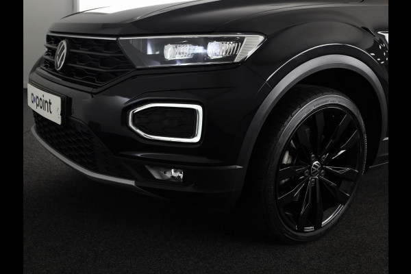 Volkswagen T-Roc 1.5 TSI Sport 150 PK | Automaat (DSG) | Black style | Camera | Digitaal dashboard | 18 Inch