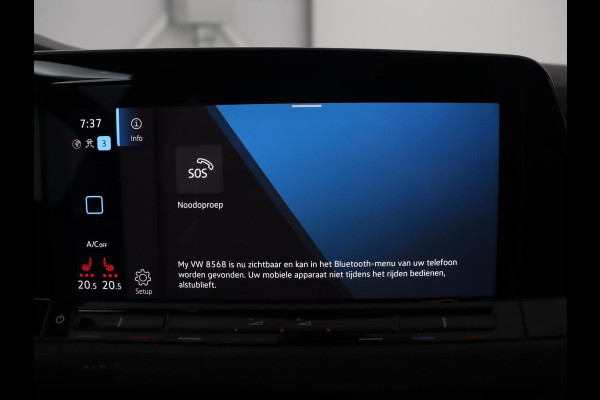 Volkswagen Golf 1.4 eHybrid GTE | Stoelverwarming | Adaptive cruise | Carplay | Navigatie | Parkeerhulp | Full LED | Sfeerverlichting | Climate control | PHEV | Plug In