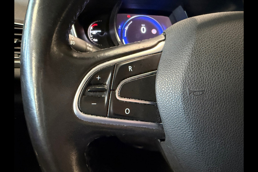 Renault Mégane Estate 1.2 TCe Bose 1E EIGENAAR PARKEERSENSOREN ACHTER CRUISE CONTROL BLUETOOTH AIRCO NAVI