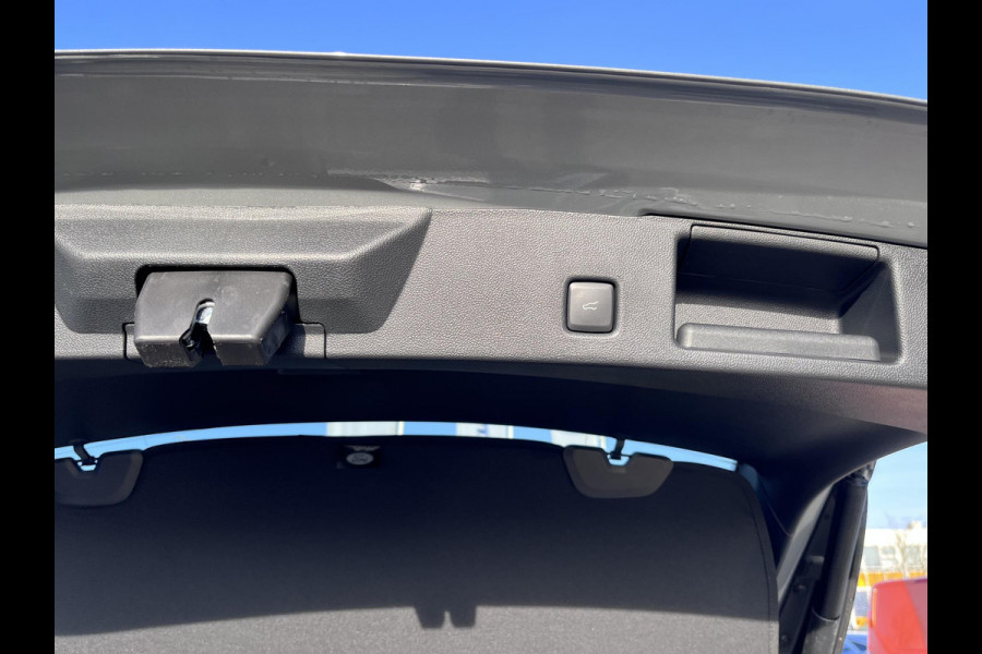 Ford Kuga 2.5 PHEV Sound Edition 243pk | Ford Voorraad | Panorama Dak | 20 inch Lichtmetaal | Winterpack | Matrix LED | Driver Assistance Pack