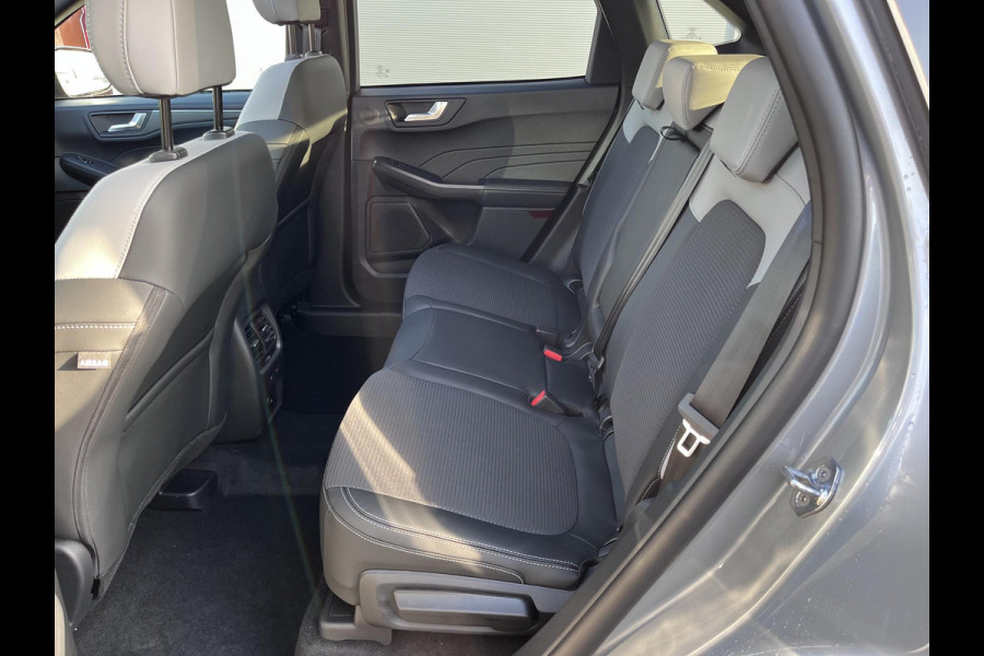 Ford Kuga 2.5 PHEV Sound Edition 243pk | Ford Voorraad | Panorama Dak | 20 inch Lichtmetaal | Winterpack | Matrix LED | Driver Assistance Pack