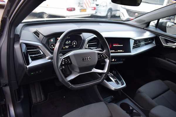 Audi Q4 e-tron 35 Launch edition Advanced 55 kWh | Matrix | Stoelverw. | 21" LM | CarPlay
