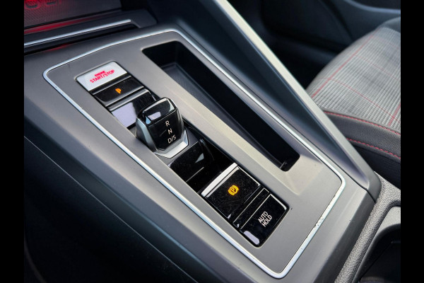 Volkswagen Golf 2.0 TSI GTI Panorama