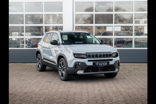 Jeep Avenger Summit 54 kWh | Infotainment&Convenience Pack & Warmtepomp | Winter Pack | Storm Grey
