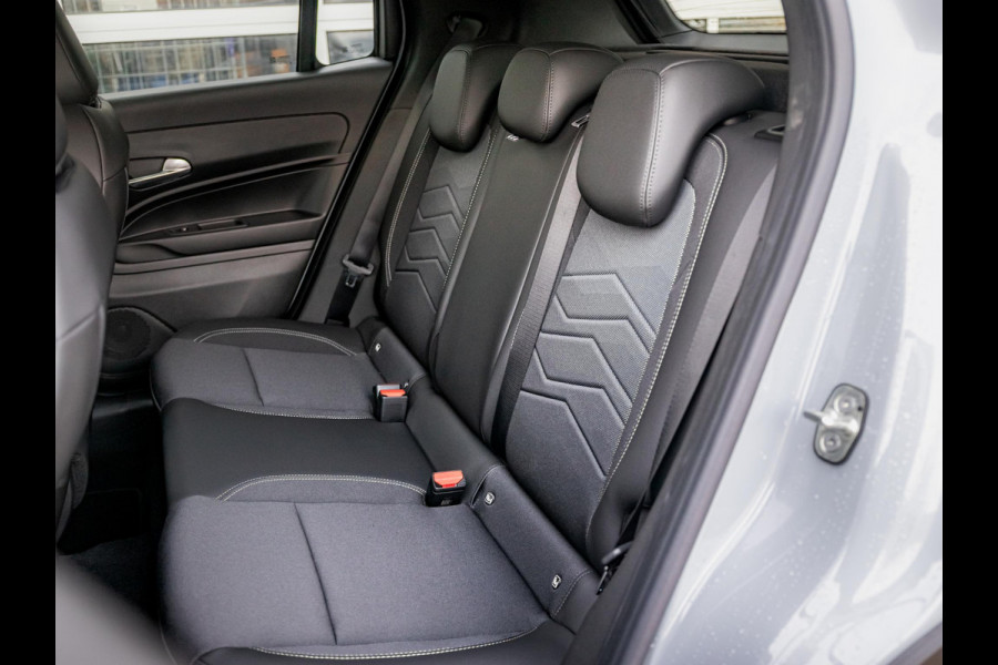 Jeep Avenger Summit 54 kWh | Infotainment&Convenience Pack & Warmtepomp | Winter Pack | Storm Grey