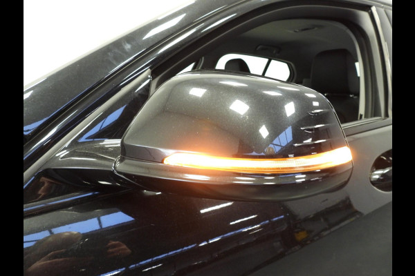 BMW 1-serie 118i Aut. Intro Sport Line VOL LEER/NAVI/CAMERA/LED/18"LMV!