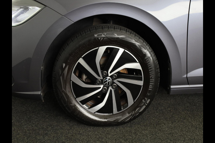 Volkswagen Polo 1.0 TSI Life 95 pk | Navigatie via App | Parkeersensoren | Adaptieve cruise control | LED koplampen | Apple Carplay/Android Auto |