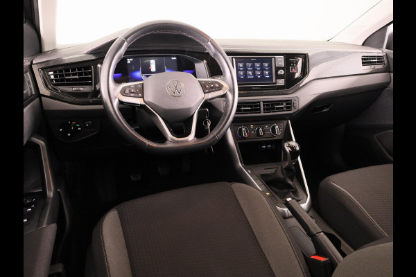 Volkswagen Polo 1.0 TSI Life 95 pk | Navigatie via App | Parkeersensoren | Adaptieve cruise control | LED koplampen | Apple Carplay/Android Auto |
