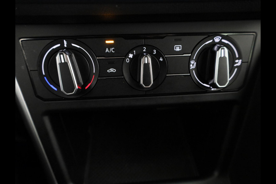 Volkswagen Polo 1.0 TSI Life 95 pk | Navigatie via App | Parkeersensoren | Adaptieve cruise control | LED koplampen | Apple Carplay/Android Auto |