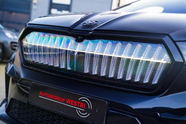 Škoda ENYAQ iV 80 Founders Edition Black | Massage | Stuurwielverwarming | 360 Camera | Achterbank Verwarming