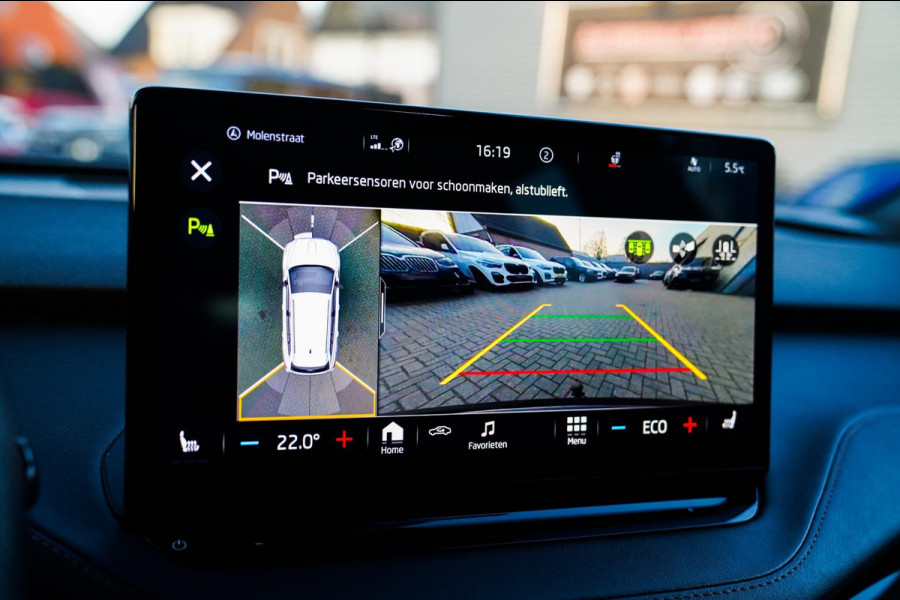 Škoda ENYAQ iV 80 Founders Edition Black | Massage | Stuurwielverwarming | 360 Camera | Achterbank Verwarming