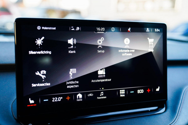 Škoda ENYAQ iV 80 Founders Edition Black | Massage | Stuurwielverwarming | 360 Camera | Achterbank Verwarming