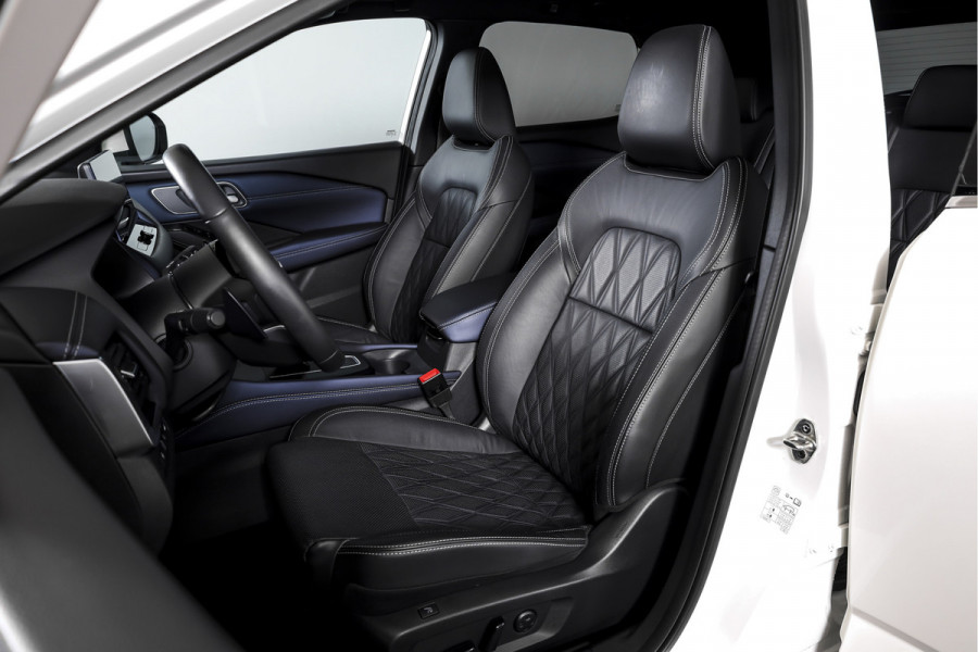 Nissan QASHQAI 1.3 MHEV Xtronic Tekna Plus - Automaat | Pano | Bose | Trekhaak | Dig. Cockpit | Adapt. Cruise | Winterpakket | Memory | 360 Camera | NAV + App. Connect | ECC | LM 20" |