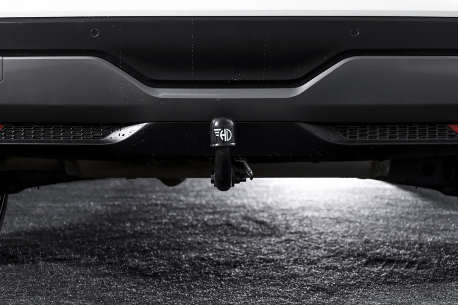 Nissan QASHQAI 1.3 MHEV Xtronic Tekna Plus - Automaat | Pano | Bose | Trekhaak | Dig. Cockpit | Adapt. Cruise | Winterpakket | Memory | 360 Camera | NAV + App. Connect | ECC | LM 20" |