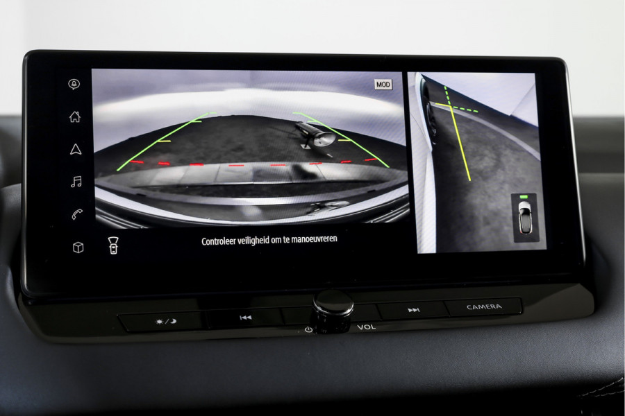 Nissan QASHQAI 1.3 MHEV Xtronic Tekna Plus - Automaat | Pano | Bose | Trekhaak | Dig. Cockpit | Adapt. Cruise | Winterpakket | Memory | 360 Camera | NAV + App. Connect | ECC | LM 20" |