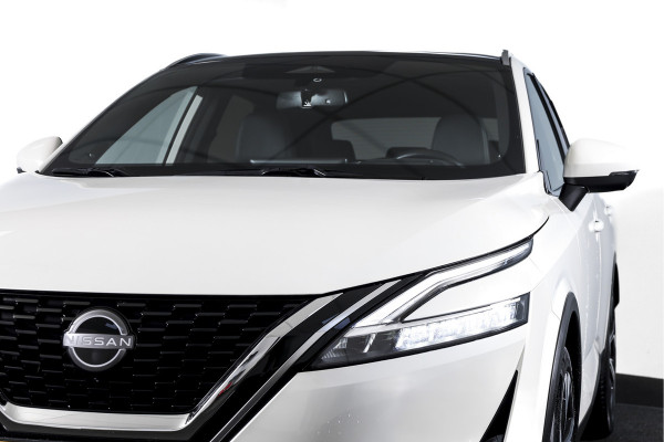 Nissan QASHQAI 1.3 MHEV Xtronic Tekna Plus - Automaat | Pano | Bose | Trekhaak | Dig. Cockpit | Adapt. Cruise | Winterpakket | Memory | 360 Camera | NAV + App. Connect | ECC | LM 20" |