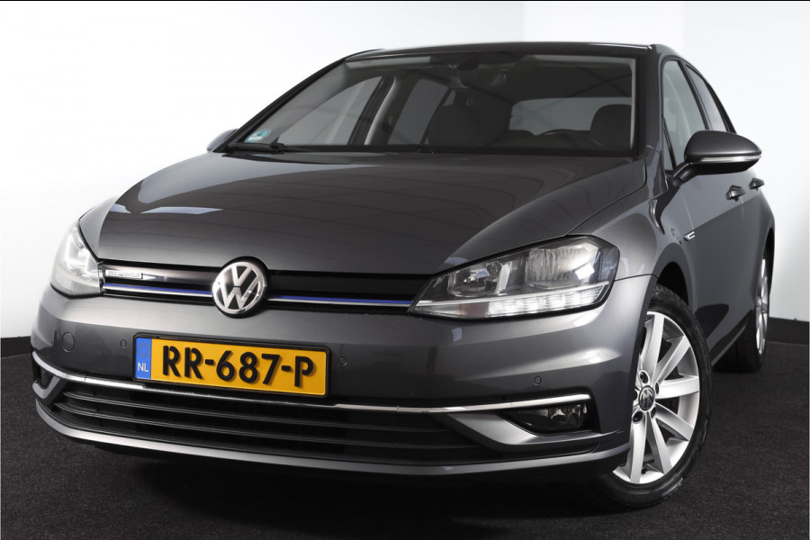 Volkswagen Golf 1.5 TSI 130 PK Comfortline Business | Adapt. Cruise | Stoelverw. | PDC | NAV + App. Connect | ECC | Trekhaak | DAB | LM 17" |