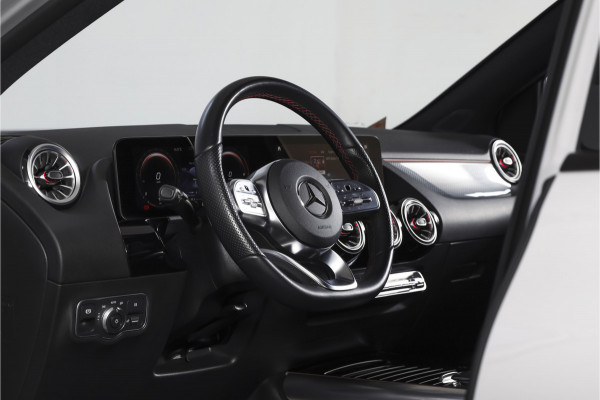 Mercedes-Benz B-Klasse 250 e AMG Line Hybride - Automaat | Dig. Cockpit | Cruise | Stoelverw. | PDC | Camera | NAV | ECC | Elek. Klep | Afn. Trekhaak | LM 18" |