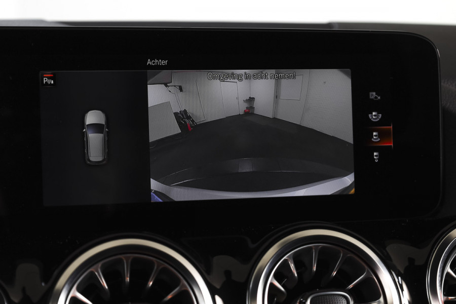 Mercedes-Benz B-Klasse 250 e AMG Line Hybride - Automaat | Dig. Cockpit | Cruise | Stoelverw. | PDC | Camera | NAV | ECC | Elek. Klep | Afn. Trekhaak | LM 18" |