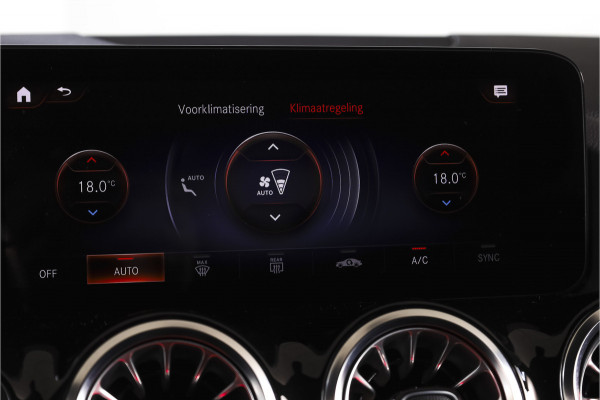 Mercedes-Benz B-Klasse 250 e AMG Line Hybride - Automaat | Dig. Cockpit | Cruise | Stoelverw. | PDC | Camera | NAV | ECC | Elek. Klep | Afn. Trekhaak | LM 18" |