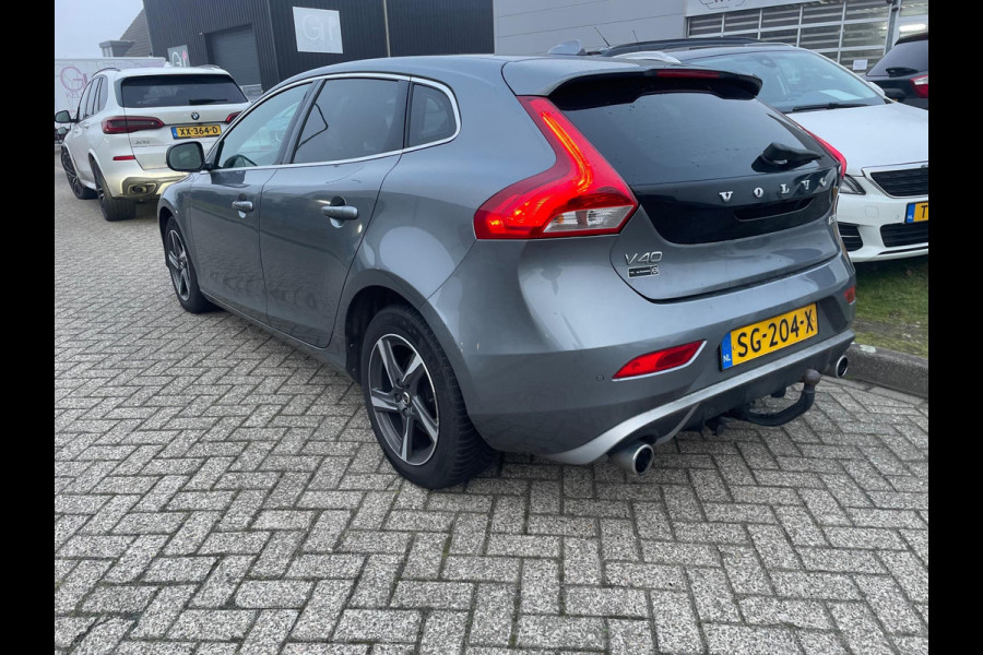 Volvo V40 2.0 D3 Business Sport R Design