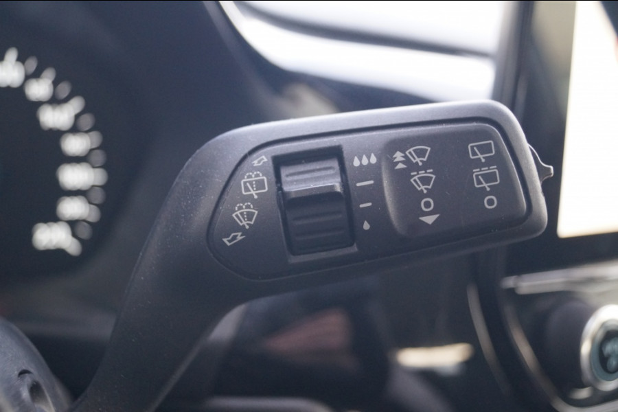 Ford Fiesta 1.0 EcoBoost Connected -NAVI-DAB-TREKHAAK-