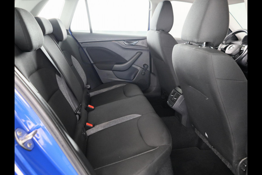 Škoda Kamiq 1.0 TSI Active 95 pk | Navigatie via App | Parkeersensoren achter | Cruise control | Airconditioning | LED koplampen  |