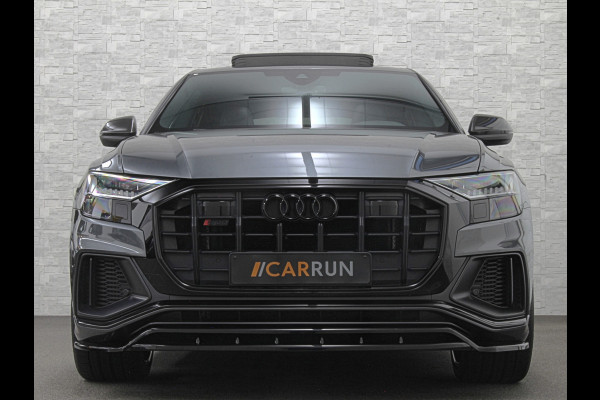 Audi Q8 SQ8 4.0 TFSI Quattro | RS-Stoelen | Panorama | Massage | Ventilatie | 23'' | B&O Sound | Trekhaak | Carbon | Luchtvering | Black-Optic | BTW-Auto | Memory | Leder | Matrix-LED | Carplay |