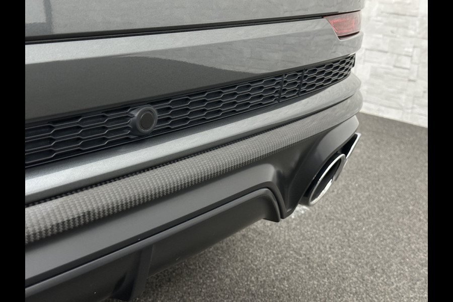 Audi Q8 SQ8 4.0 TFSI Quattro | RS-Stoelen | Panorama | Massage | Ventilatie | 23'' | B&O Sound | Trekhaak | Carbon | Luchtvering | Black-Optic | BTW-Auto | Memory | Leder | Matrix-LED | Carplay |