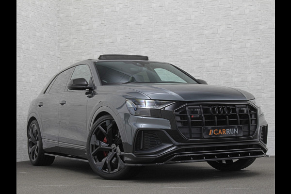 Audi Q8 SQ8 4.0 TFSI Quattro | RS-Stoelen | Panorama | Massage | Ventilatie | 23'' | B&O Sound | Trekhaak | Carbon | Luchtvering | Black-Optic | BTW-Auto | Memory | Leder | Matrix-LED | Carplay |
