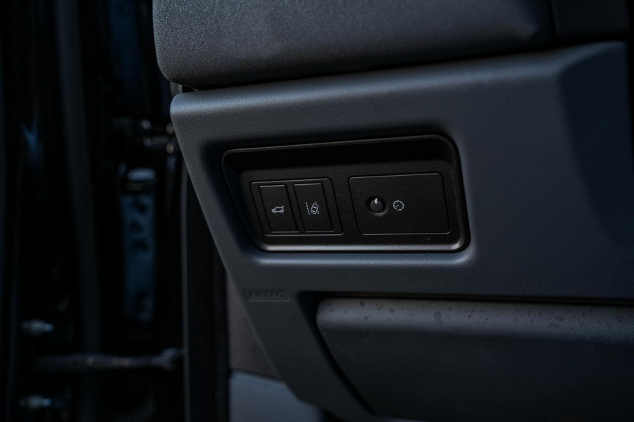 Land Rover Range Rover Evoque 2.0 Si4 HSE Dynamic Panodak Meridian Camera Navigatie Leer Stoelverw.