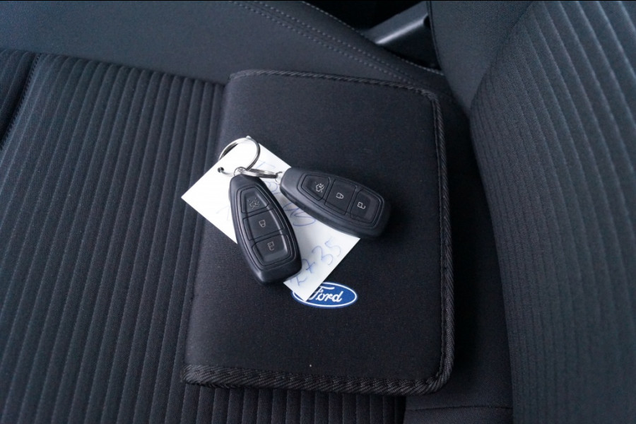 Ford Focus 1.0 EcoBoost Hybrid Titanium X-Business -NAVI-PDC-