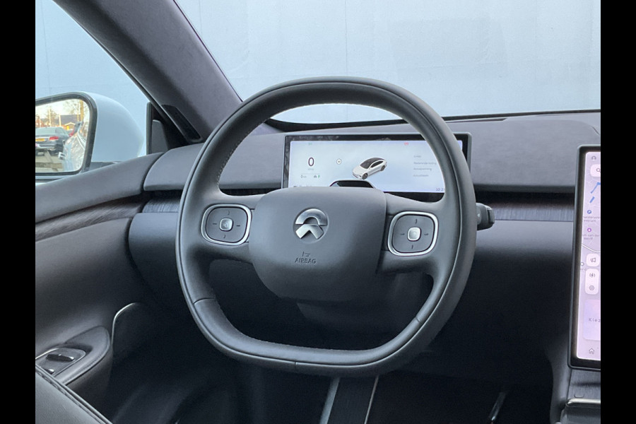 NIO eT7 75 kWh Dual AWD 653PK Incl. BTW Pano 360° Full option Massage Autopilot Nieuwstaat!
