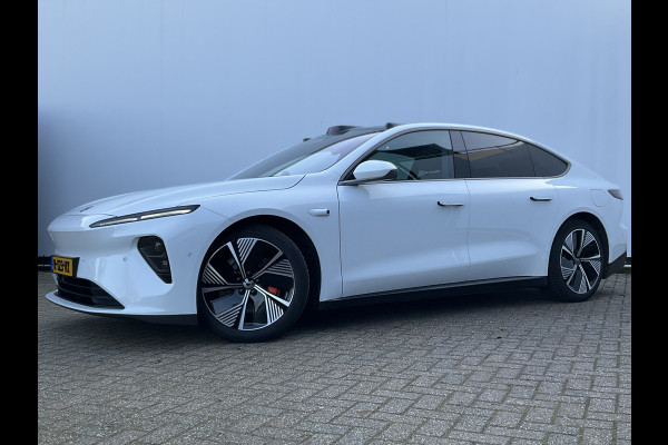 NIO eT7 75 kWh Dual AWD 653PK Incl. BTW Pano 360° Full option Massage Autopilot Nieuwstaat!