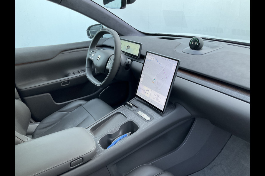 NIO eT7 75 kWh Dual AWD 653PK Incl. BTW Pano 360° Full option Massage Autopilot Nieuwstaat!