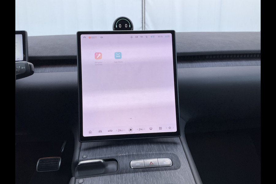 NIO eT7 75 kWh Dual AWD 653PK Incl. BTW Pano 360° Full option Massage Autopilot Nieuwstaat!