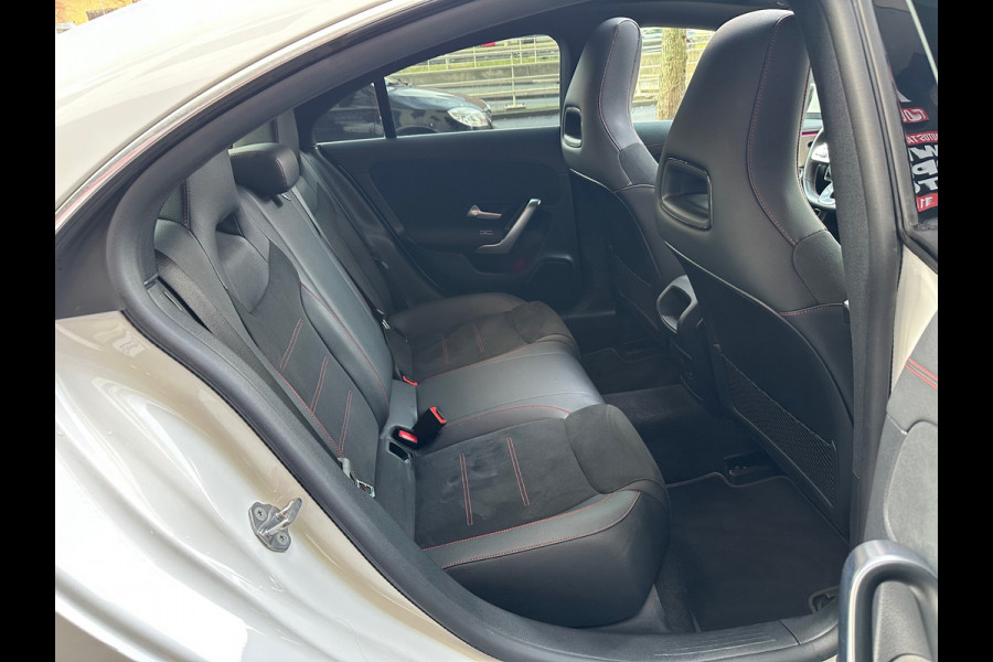 Mercedes-Benz CLA-Klasse 200 AMG Aut Leer Navi Camera Pano