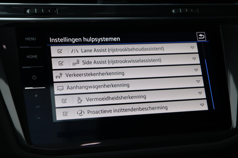 Volkswagen Tiguan 2.0 TSI 4Motion 3x R-Line Black Edition / PANO / 2X MEMORY / VIRTUAL / KEYLESS / CAMERA